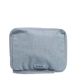TT: Vera Bradley Lighten Up Wipes Pouch Zen Gray